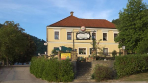  Gasthof Lechner zur Kartause  Агсбах Маркт